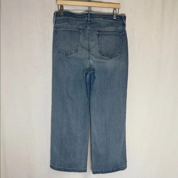 NYDJ Women's Wide Leg Medium Wash Jeans Size 12 Stretch Casual - Picture 4 of 13